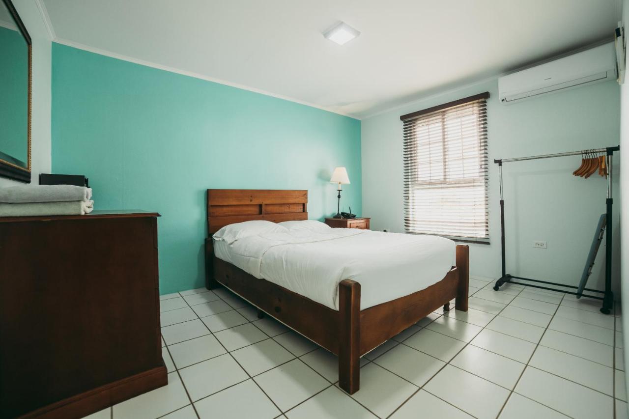 Ser'I Bucurui Accommodations Palm Beach Exterior foto