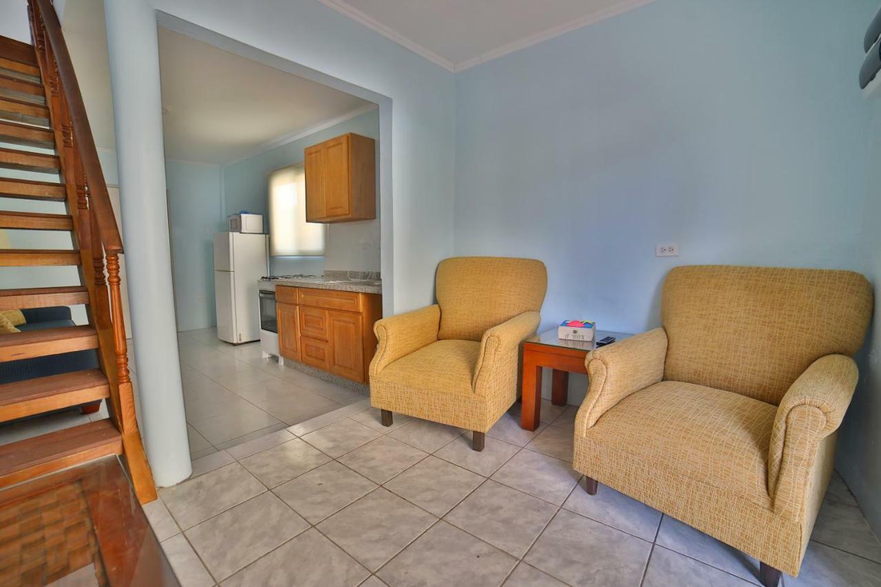 Ser'I Bucurui Accommodations Palm Beach Exterior foto